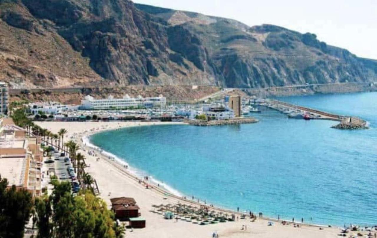 Captivating 2-Bed Apartment In Aguadulce Aguadulce  Esterno foto