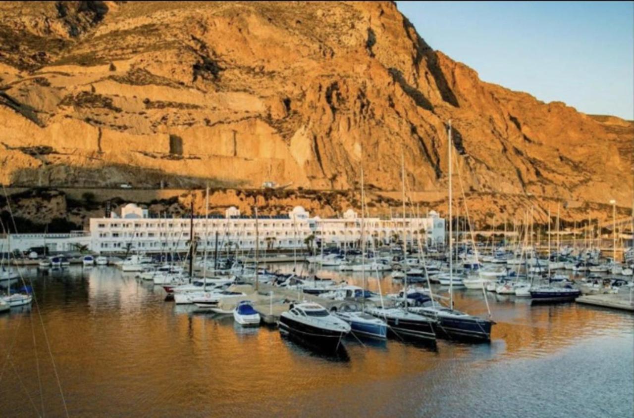 Captivating 2-Bed Apartment In Aguadulce Aguadulce  Esterno foto
